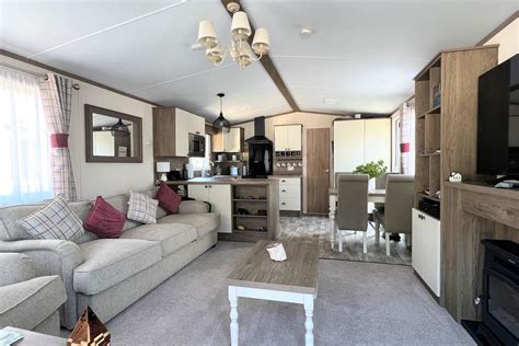 Wimborne Dorset 2 Bed Mobile Home For Sale £79950