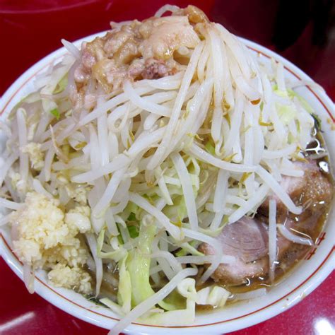 『大ラーメン（豚2枚） 800円（野菜マシマシ・蒜・脂）』ラーメン二郎 越谷店のレビュー ラーメンデータベース