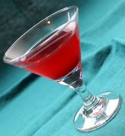 Strawberry Sombrero Cocktail Recipe Mix That Drink