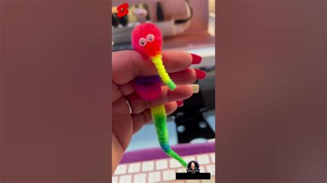 Worn On A Finger Magic Worm 🌈🤯🔥🛎👍 Shorts Wormszone Toys Youtube