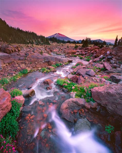 Three Sisters Alpenglow Mike Putnam Photography