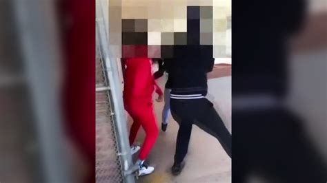 Watch Al Rojo Vivo Highlight Estudiante Ataca Con Gas Pimienta A