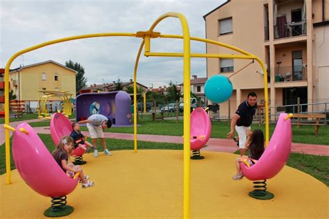 Alla Scoperta Dei Parchi Giochi Inclusivi Divertimento Abile Per