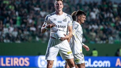 Santos Ultrapassa Corinthians E Diminui Chances De Rebaixamento Diz Ufmg