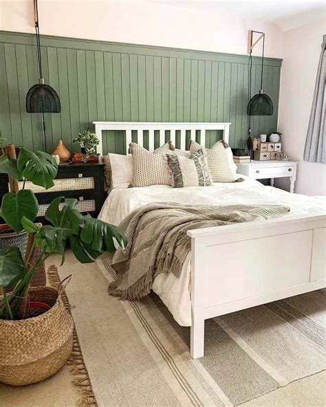 Sage Green Bedroom: Decor Guide for Your Home Interior Design