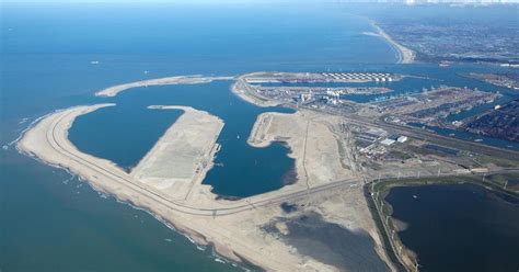 Maasvlakte beach making progress | News | Maritime Journal