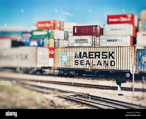 Maersk Sealand Container Hi Res Stock Photography And Images Alamy