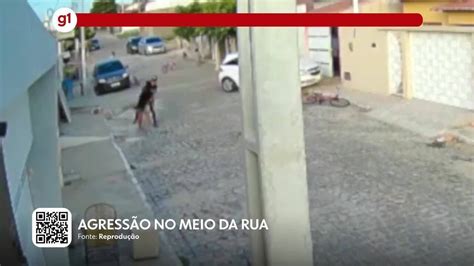 V Deo G Em Minuto Rn Homem Agride Esposa No Meio Da Rua No