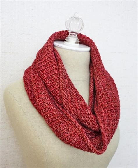 Belgique Infinity Scarf Cowl Knitting Pattern By Brenda Lavell Knitting Patterns Lo