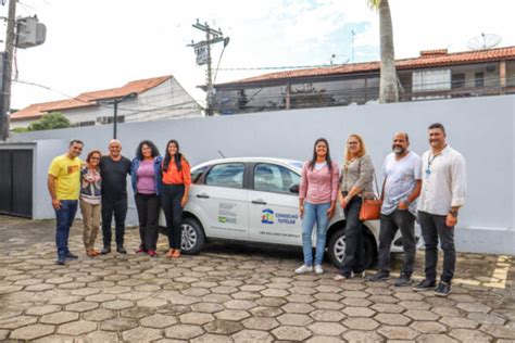 Prefeitura De São Pedro Da Aldeia Entrega Carro Ao Conselho Tutelar