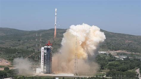 Programa espacial da China lança três missões em quatro dias