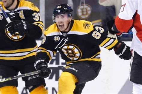 Brad Marchand out with upper-body injury against Blackhawks - ABC7 Chicago