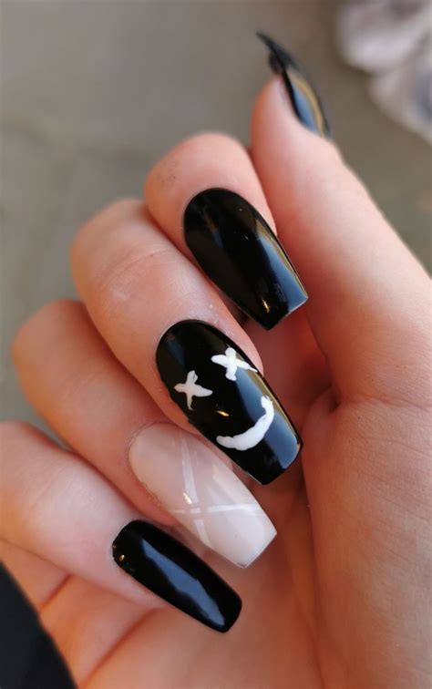 Louis Tomlinson nail design Nägel inspiration Nägel