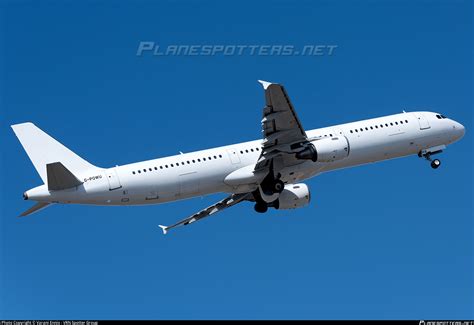 G POWU Titan Airways Airbus A321 211 Photo By Varani Ennio VRN