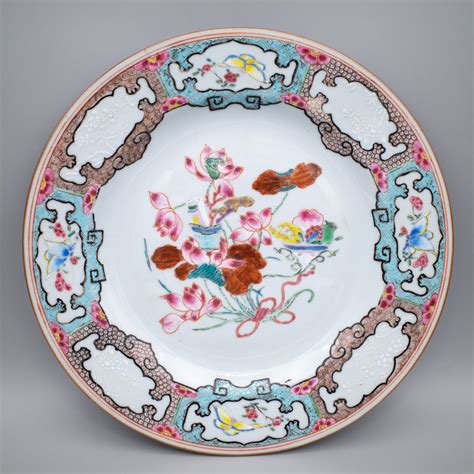 Antique Chinese Famille Rose Porcelain Dish Yongzheng Or Early