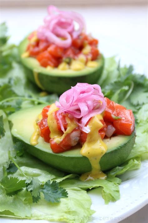 Avocado And Salmon Tartare With Mango Habanero Sauce Laylitas Recipes