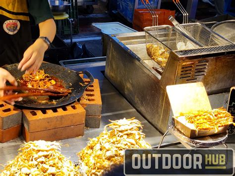 Traveling South Korea Jeju Dongmun Night Market Outdoorhub