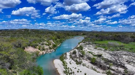 Llano River Estate - Properties - Heritage Ranch Sales