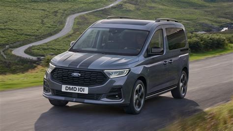 All New Ford Tourneo Connect Features And Capacity Ford Uk