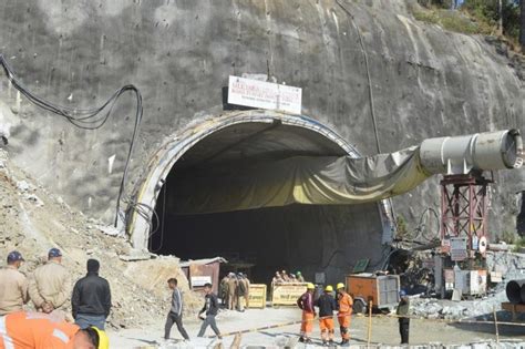 New Debris Slows Tunnel Collapse Rescue Efforts In India Workers