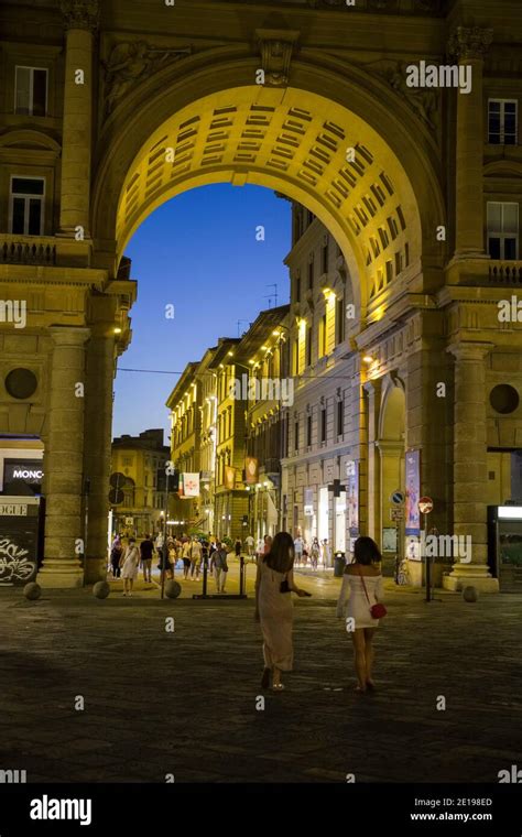 Firenze Hi Res Stock Photography And Images Alamy