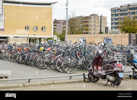 Eindhoven cycle hi-res stock photography and images - Alamy