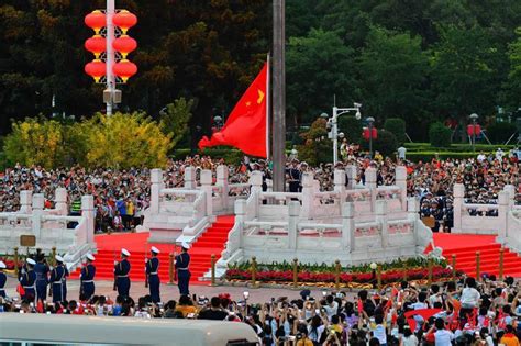 祝福祖国繁荣昌盛福州五一广场举行国庆升旗仪式 福州要闻 新闻频道 福州新闻网