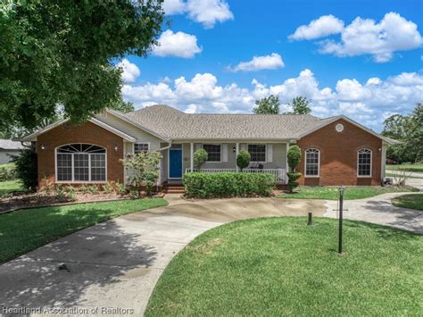 410 Orange Ave Nw Wauchula Fl 33873 Redfin