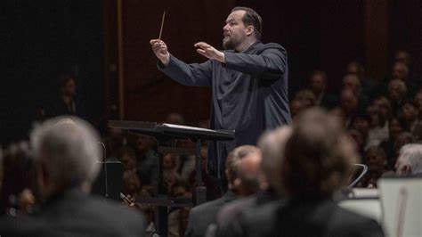 Wiener Philharmoniker unter Andris Nelsons Wiener Klänge um und nach