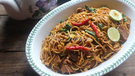 Mee Goreng Versi Azie Kitchen Azie Kitchen