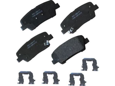 Rear Brake Pad Set For 2018 2022 Kia Stinger 20l 4 Cyl 2019 2020 2021