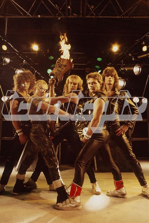 Accept Iconicpix Music Archive