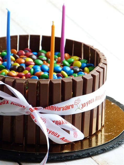 Chic Chic Chocolat G Teau D Anniversaire Kit Kat Et Smarties