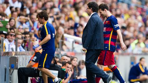 Lionel Messi knee injury: FC Barcelona F out 7-8 weeks, video - Sports ...