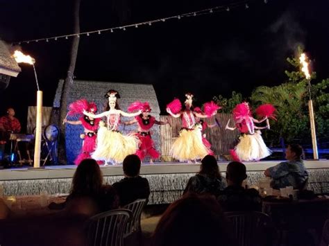 Island Breeze Luau At The King Kamehameha Hotel Kailua Kona Menu