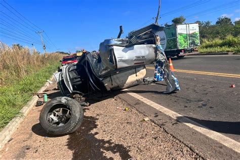 Grave Acidente Envolve Carro De Empres Rio De Caxias Pr Ximo A Timon