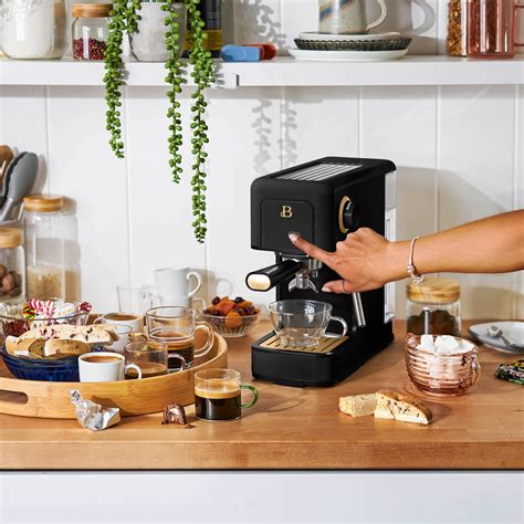 Slim Espresso Maker with 20-Bar Pressure – Beautiful™