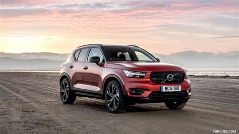 Volvo Xc My R Design Uk Spec Front Three Quarter