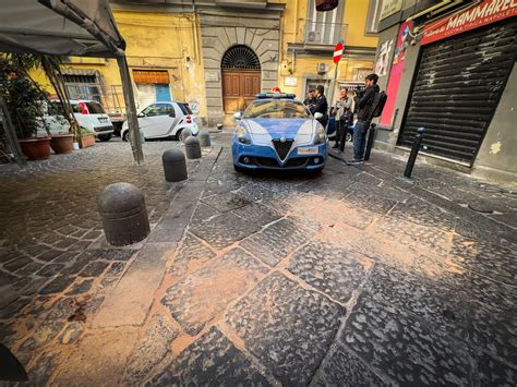 Un Altra Sparatoria A Napoli Nella Notte 18enne Gravissimo