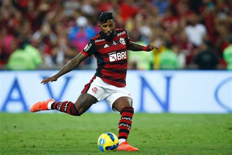 Rodinei Pegou Todos De Surpresa E Voltou Ao Flamengo