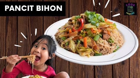 Pancit Bihon Guisado Typical Filipino Birthday Party Favorite Youtube