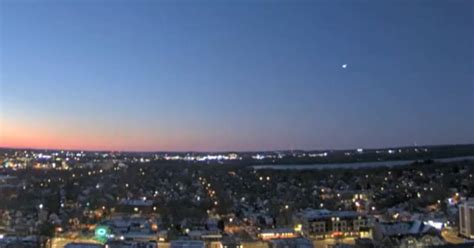 Video: Camera captures meteor falling south of Madison | Wisconsin News | waow.com