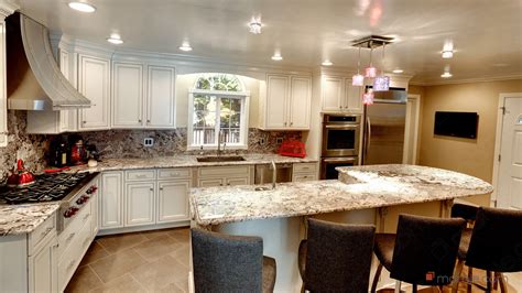 Bianco Antico Granite Backsplash Ideas