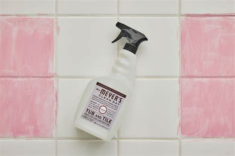 The 5 Best Bathtub Cleaners Of 2025