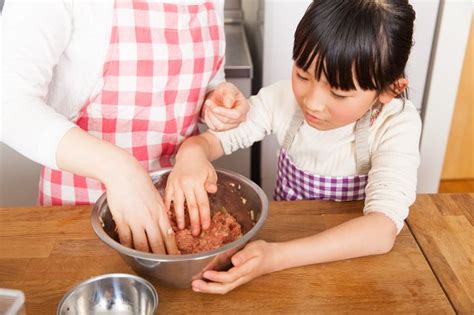 【生きる力を育む 】子どもと一緒に料理するメリット7つ 東京ガス ウチコト