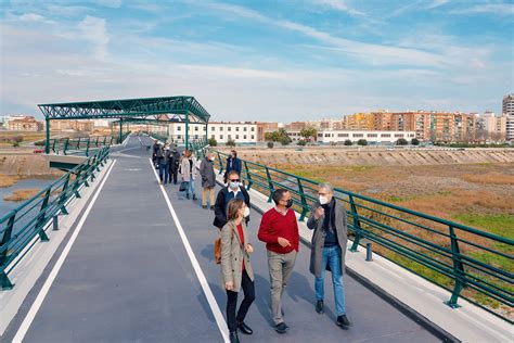 Abierta la pasarela ciclopeatonal que València con l Horta Sud