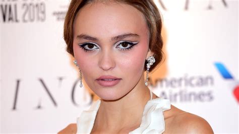 Femme Actuelle Lily Rose Depp Ses Confidences Touchantes Sur Sa