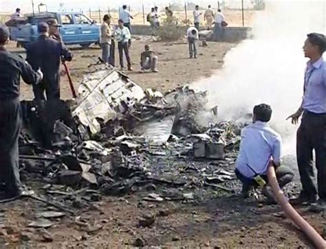 Air Forces Sukhoi Jet Crashes Near Pune Pilots Safe