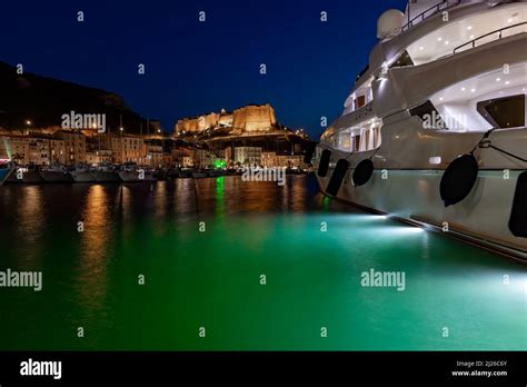 The citadel of Bonifacio view at the harbor Stock Photo - Alamy