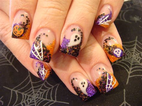 HALLOWEEN Young nails acrylic